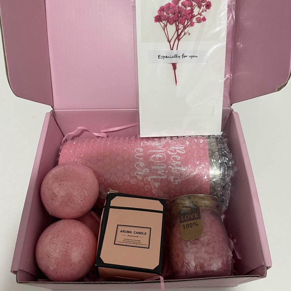Best Mom Ever 7-piece Bath & Body Gift Set